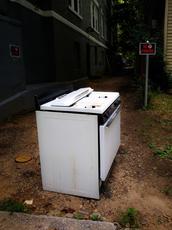 Oven Disposal Service in Sacramento, CA